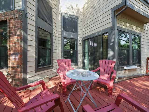 406 Santa Fe Trail 47, Irving, TX 75063