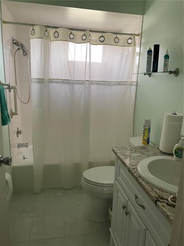 5624 PALM AIRE DRIVE V105, Sarasota, FL 34243