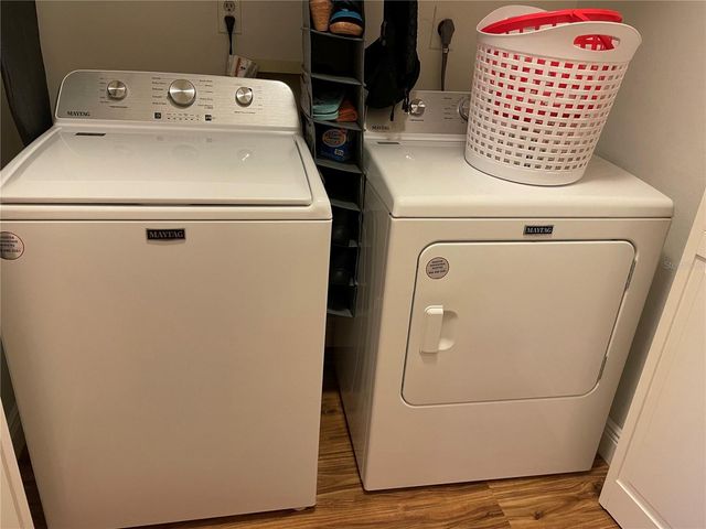 5624 PALM AIRE DRIVE V105, Sarasota, FL 34243