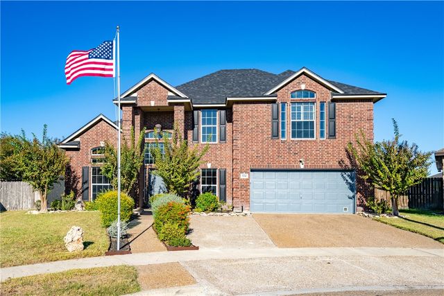 5710 Neustadt Dr, Corpus Christi, TX 78414