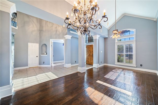 5710 Neustadt Dr, Corpus Christi, TX 78414