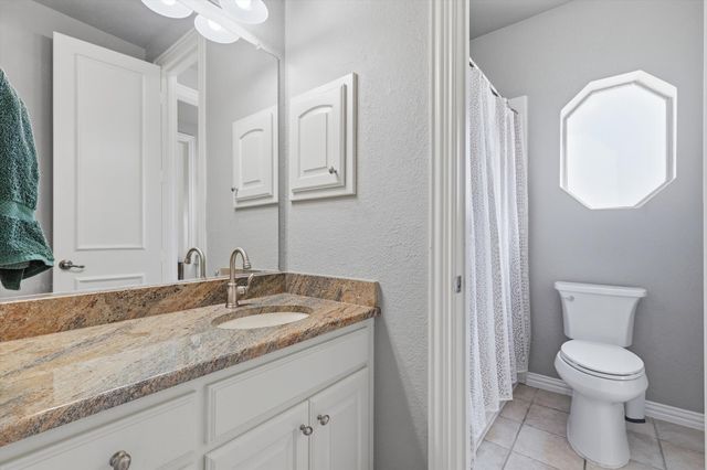 3375 Forest Glen Drive, Corinth, TX 76210