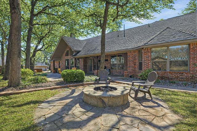 3375 Forest Glen Drive, Corinth, TX 76210