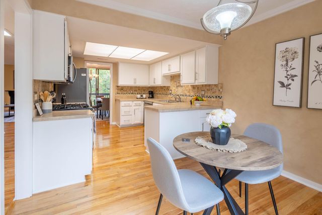 4984 Wintersong Lane, 2, Westerville, OH 43081