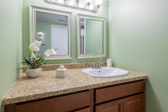 4984 Wintersong Lane, 2, Westerville, OH 43081