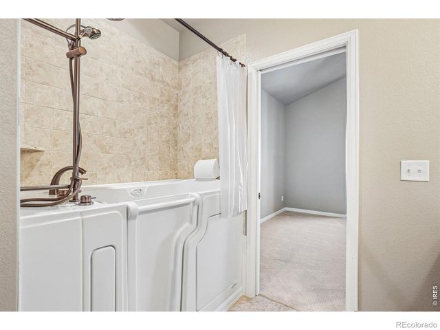 180 Darlington Lane, Johnstown, CO 80534