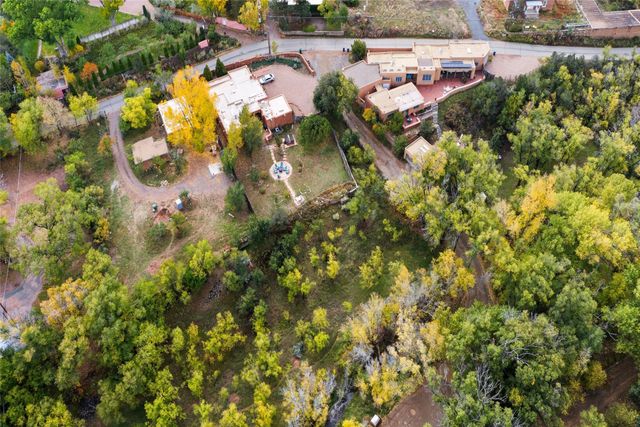 1523 Upper Canyon Road, Santa Fe, NM 87501