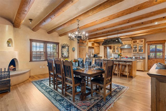 1523 Upper Canyon Road, Santa Fe, NM 87501