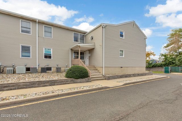 213 Main Street 18, Keansburg, NJ 07734