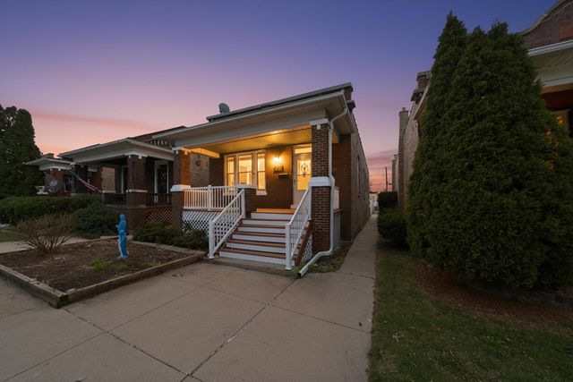 1424 S 57th Avenue, Cicero, IL 60804