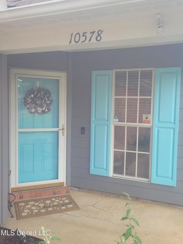 10578 Pecan View Drive Drive, Olive Branch, MS 38654