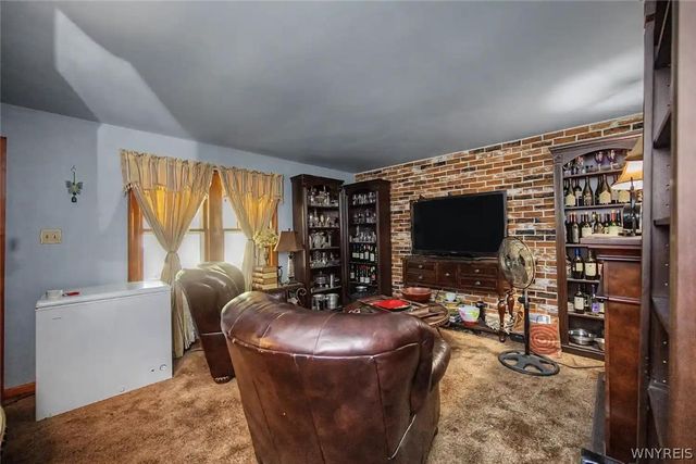457 27th Street, Niagara Falls, NY 14303
