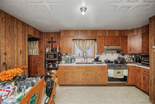 457 27th Street, Niagara Falls, NY 14303
