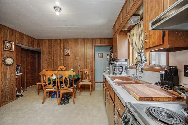 457 27th Street, Niagara Falls, NY 14303