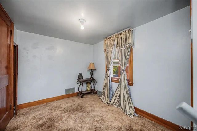 457 27th Street, Niagara Falls, NY 14303