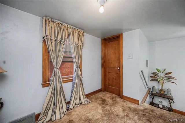 457 27th Street, Niagara Falls, NY 14303