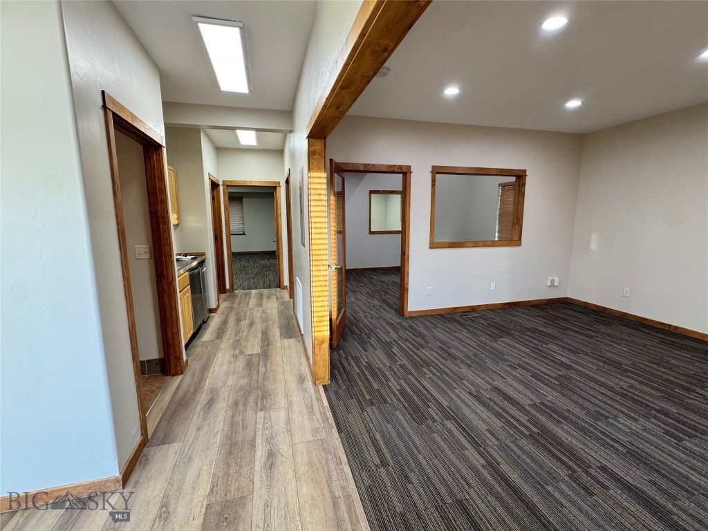 950 Stoneridge Drive 2, Bozeman, MT 59718 photo 3