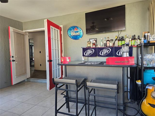 707 CAMBRIDGE WAY, Lake Wales, FL 33853