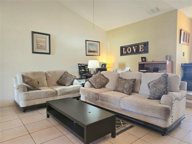 707 CAMBRIDGE WAY, Lake Wales, FL 33853