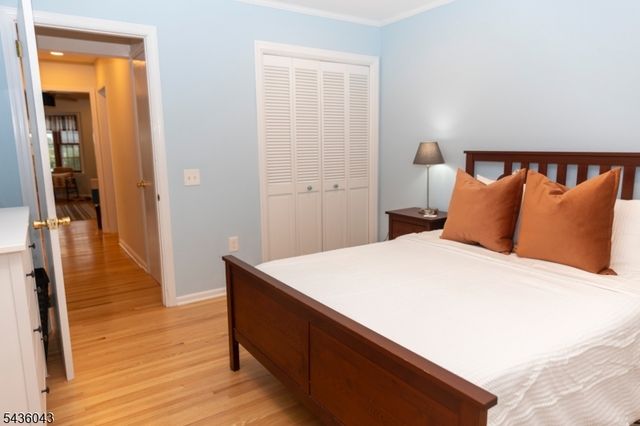 13 Sunset Dr, Clark Twp., NJ 07066