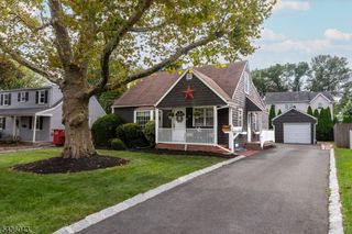 13 Sunset Dr, Clark Twp., NJ 07066