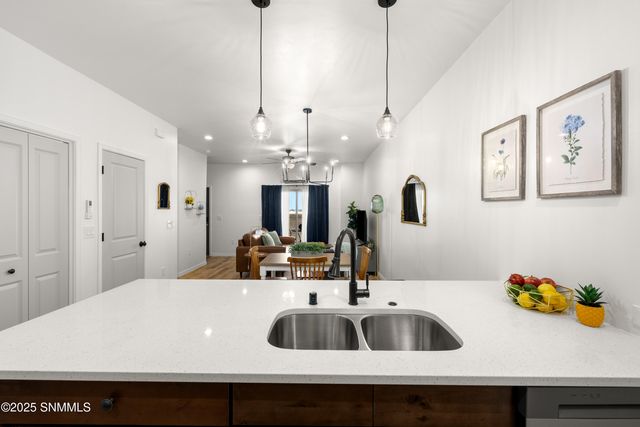 4289 Nambe Court, Las Cruces, NM 88011