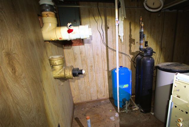 5193 N Mission Road, Rosebush, MI 48878