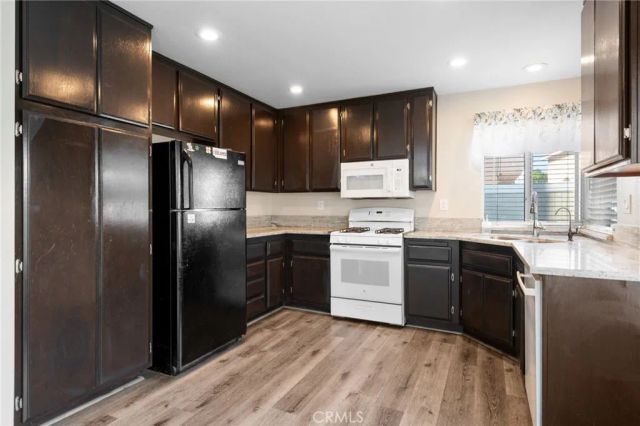 11528 Aberdeen Drive, Fontana, CA 92337