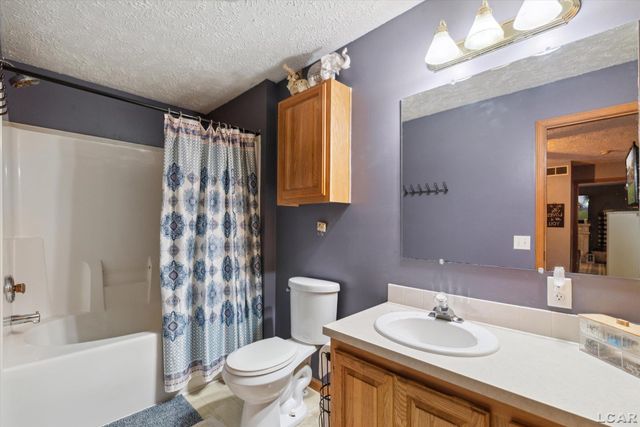 11791 Bradley Drive, Jerome, MI 49249