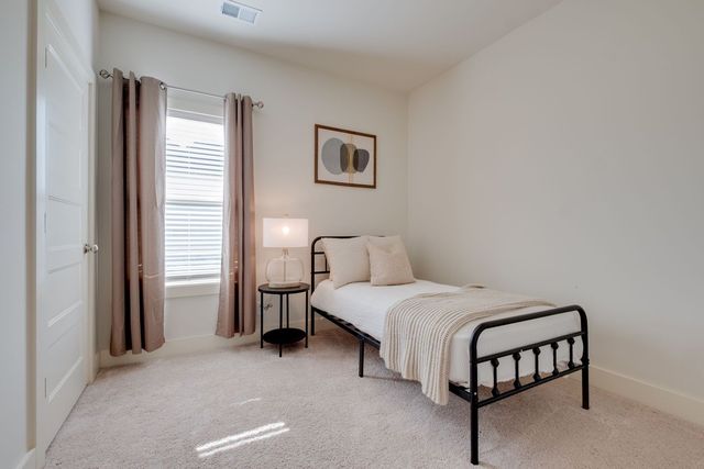 811 Ridgestone Pl, Lebanon, TN 37087