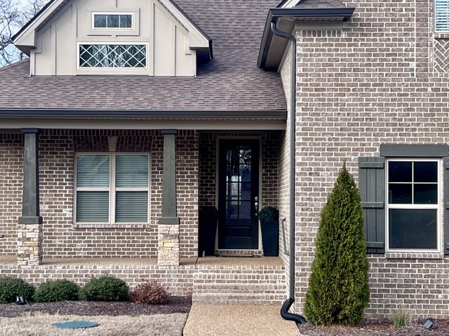 811 Ridgestone Pl, Lebanon, TN 37087