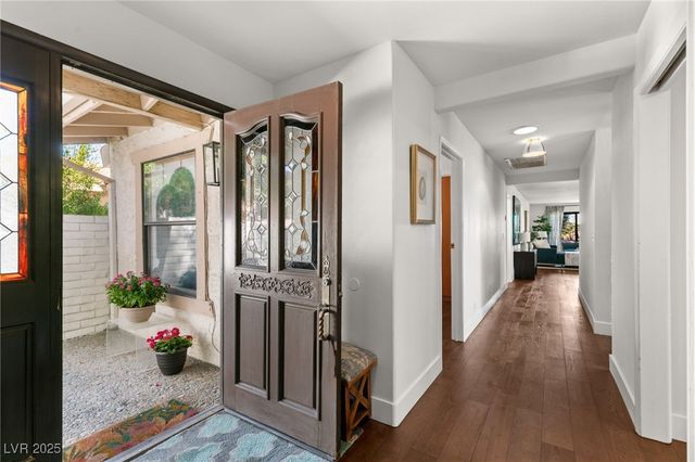 2101 CALLE DE ESPANA, Las Vegas, NV 89102