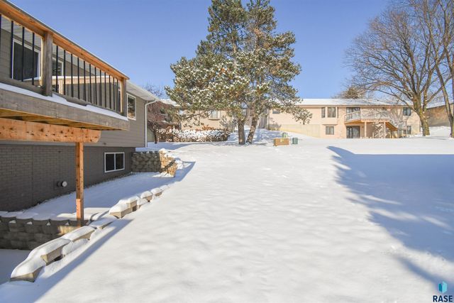 4704 S Acorn Ave Avenue, Sioux Falls, SD 57105