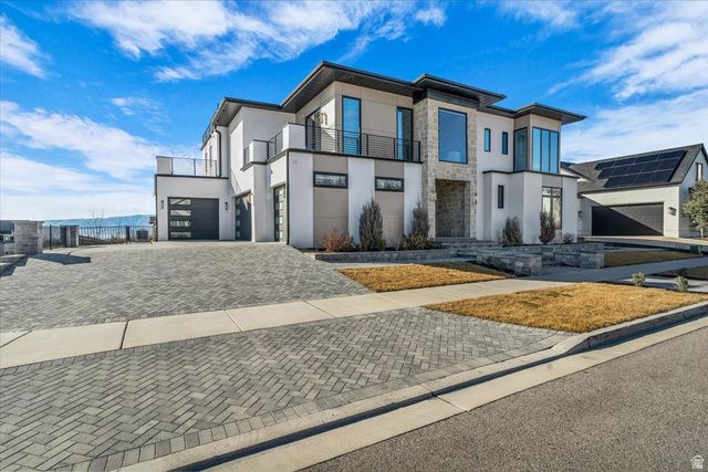 2152 S 30 W, Orem, UT 84058