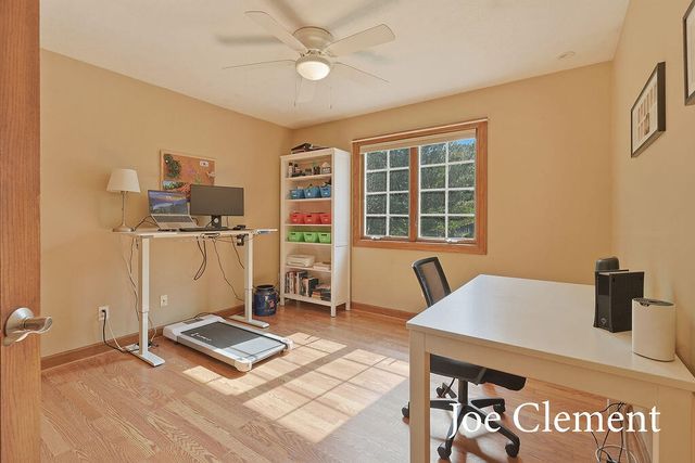9347 Cedar Pines Lane Ne, Algoma Twp, MI 49345