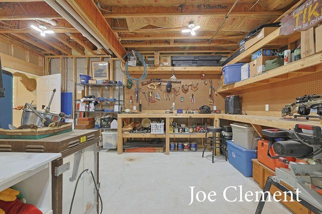 9347 Cedar Pines Lane Ne, Algoma Twp, MI 49345