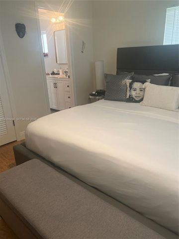 8221 NW 14th Street, Plantation, FL 33322