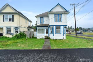529 Emerson Avenue, Hoquiam, WA 98550