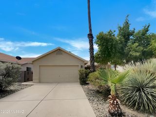 5141 W Aquamarine Street, Tucson, AZ 85742