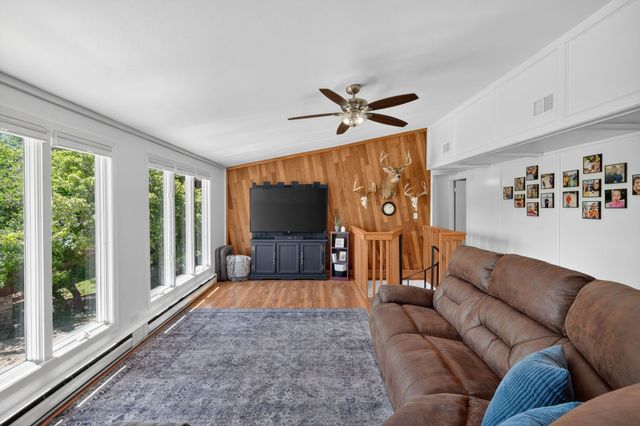 5252 Tie Road, Panora, IA 50216