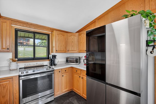 5252 Tie Road, Panora, IA 50216