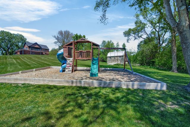 5252 Tie Road, Panora, IA 50216