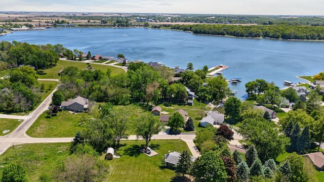 5252 Tie Road, Panora, IA 50216