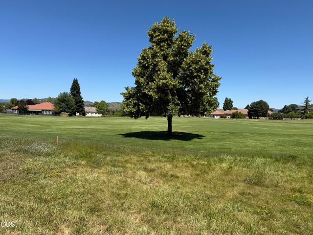 Robert Trent Jones Boulevard, Eagle Point, OR 97524