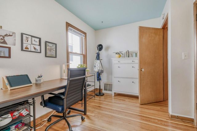 5424 30th Avenue S, Minneapolis, MN 55417