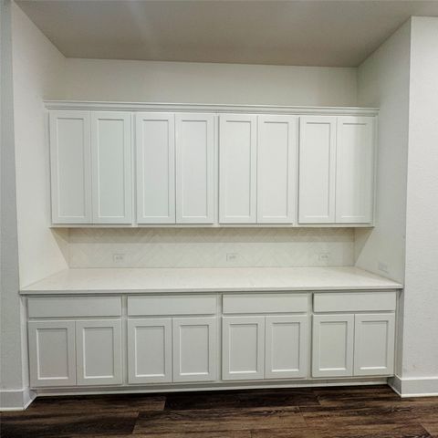 1804 Pelham, Aubrey, TX 76227