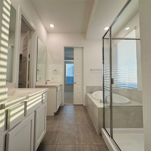 1804 Pelham, Aubrey, TX 76227