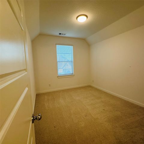 1804 Pelham, Aubrey, TX 76227