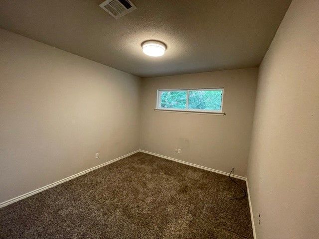 1017 Mullins Street, Irving, TX 75061