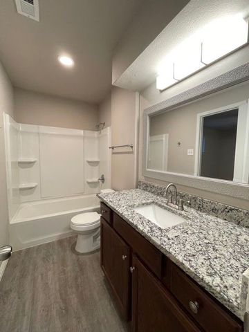 1017 Mullins Street, Irving, TX 75061